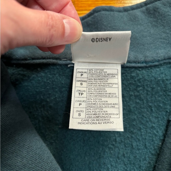 Vintage The Disney Store Winnie the Pooh 1/4 Zip Sweatshirt (Small) - Picture 8 of 10